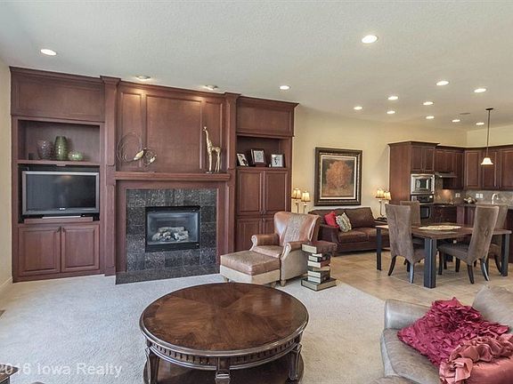 3rd image of 5317 Glen Oaks Way