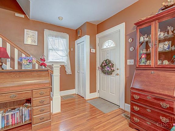 4th image of 3118 Benninghofen Ave