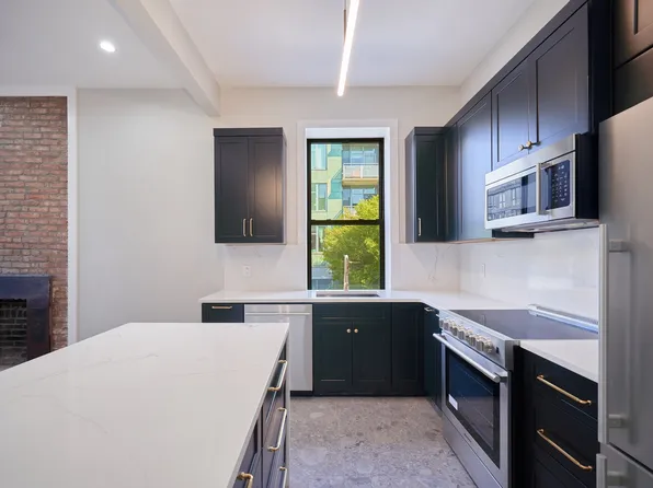 2 Powers Street image 4 of 11