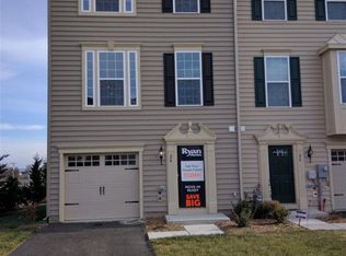 24 S Center St, Hanover, PA 17331