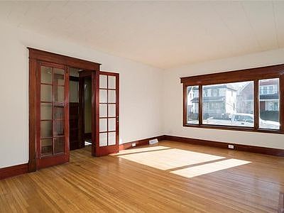 4th image of 40 Hubbell Ave #1