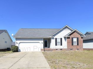 1466 Mingary Ave, Fayetteville, NC 28306