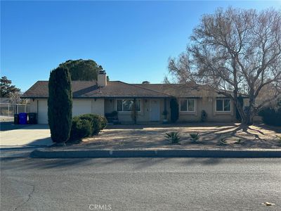 22545 South Rd, Apple Valley, CA, 92307