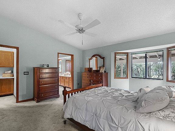 4th image of 4667 Tiffany Woods Cir