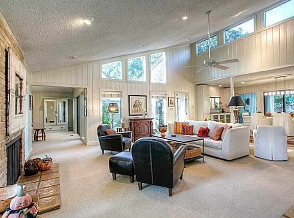 3rd image of 1805 Southpark Dr