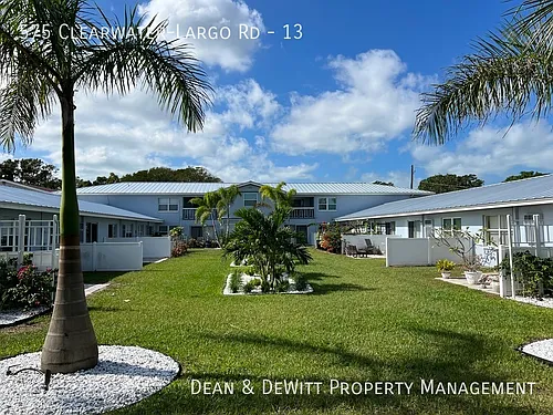 575 Clearwater Largo Rd N #13 Photo 1