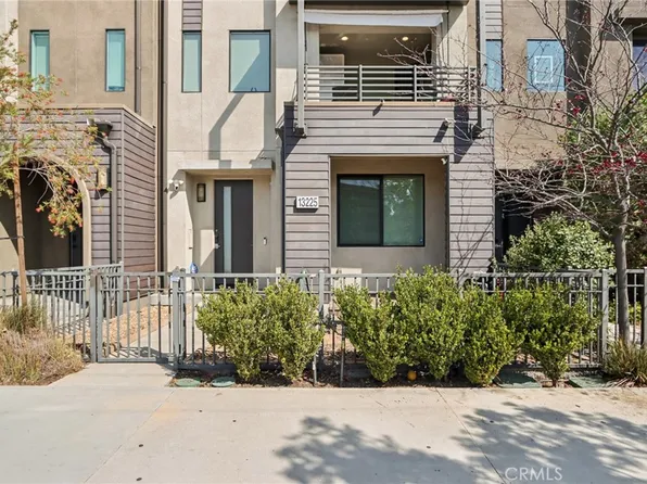 13225 Victory Blvd, Valley Glen, CA 91401
