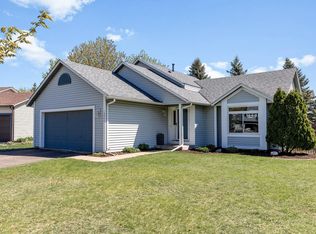 13544 Dellwood Ct, Rosemount, MN 55068