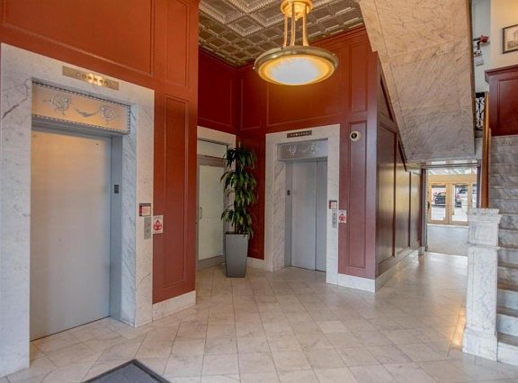 4th image of 150 E Main St APT 311