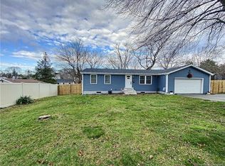 16 Troy Ave, Groton, CT 06340