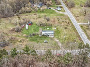 11025 E White Rd, Ravenna, MI 49451