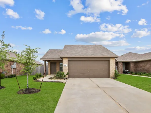 8807 Bar Harbor Dr, Baytown, TX 77521