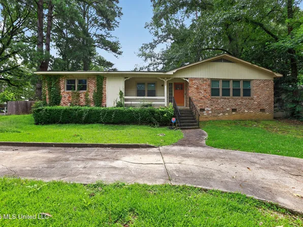 2862 14th Pl, Meridian, MS 39305