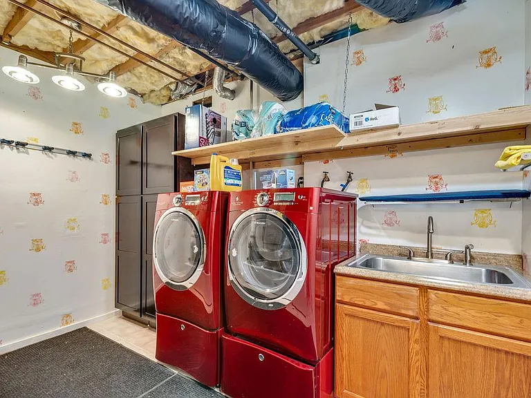 260 Juanita Ave — Photo 33