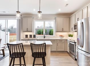 219 Brooks Springs Dr, Fort Mill, SC 29708