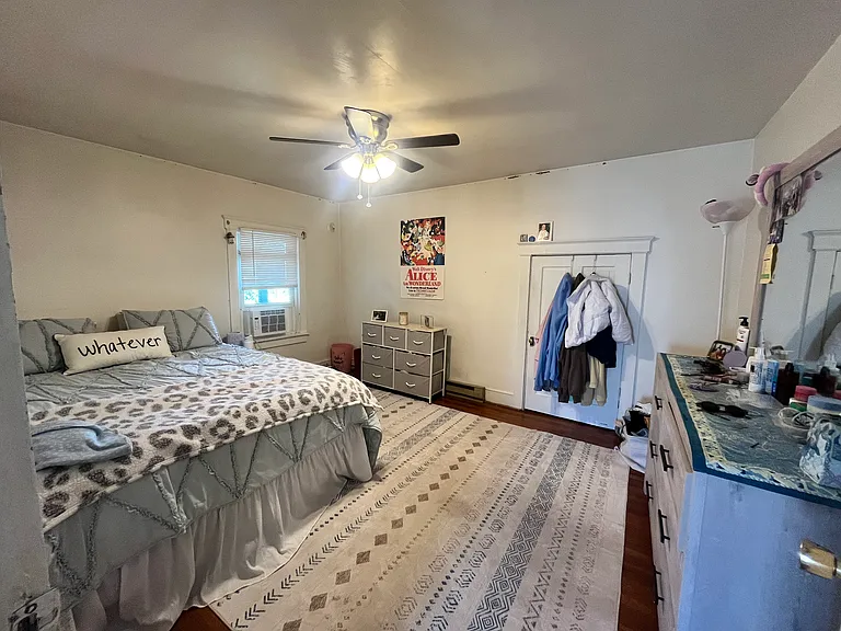563 N Lime St #3 — Photo 3