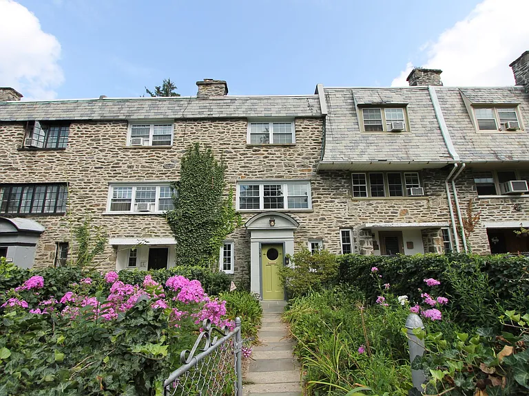 346 E Meehan Ave — Photo 35