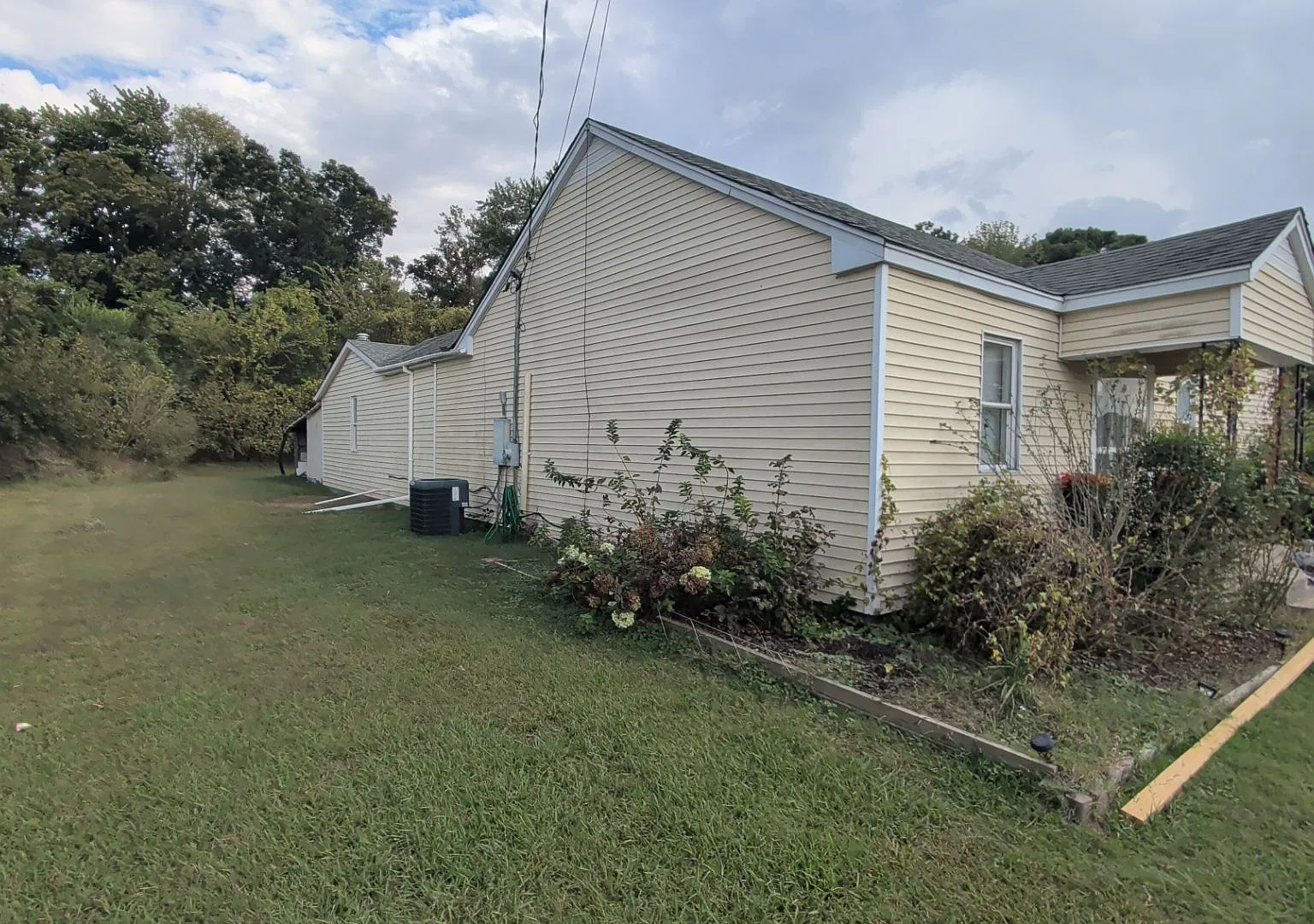 2 bed, 1263 sqft, $1,350 — Photo 4