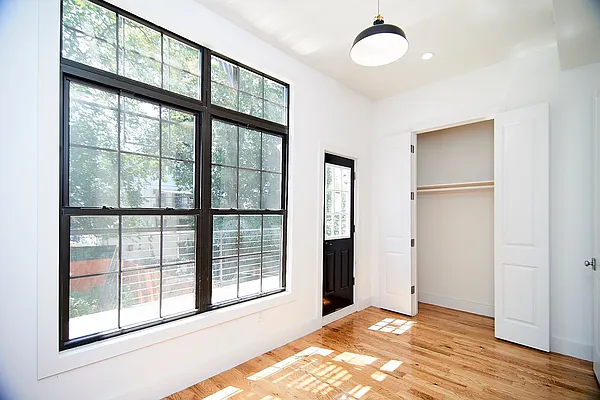 Rented by Nest Seekers International | media 28