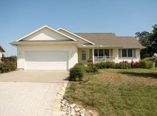 605 W College St, Oxford, KS 67119