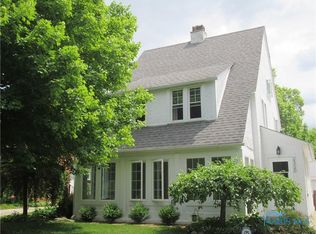 2320 Goddard Rd, Toledo, OH 43606