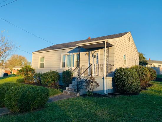 505 Strand Rd Ne Roanoke Va 24012 Mls 874733 Zillow