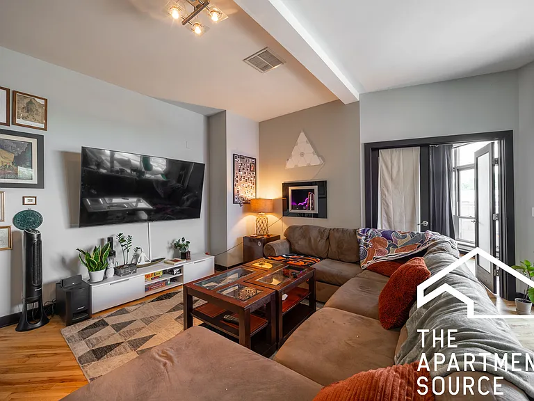 2348 N Lister Ave #206 — Photo 7