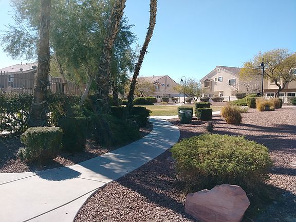 2nd image of 3217 Orange Orchid Pl Unit 1