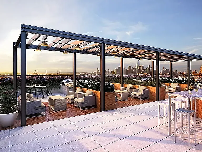 365 Bond St #B204 — Photo 10