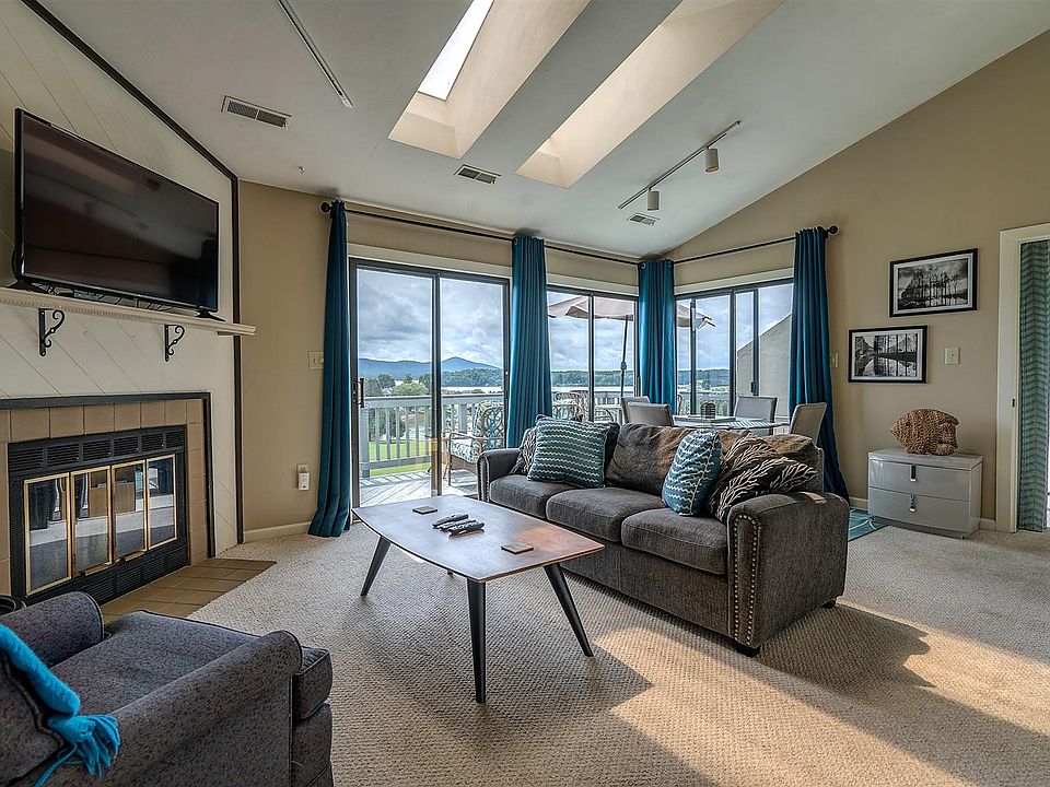 1st image of 160 Sailors Cove Dr Unit 1212