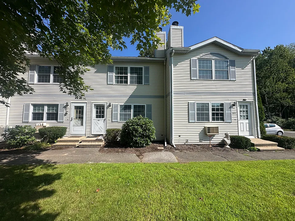 41 Crystal Ln #C