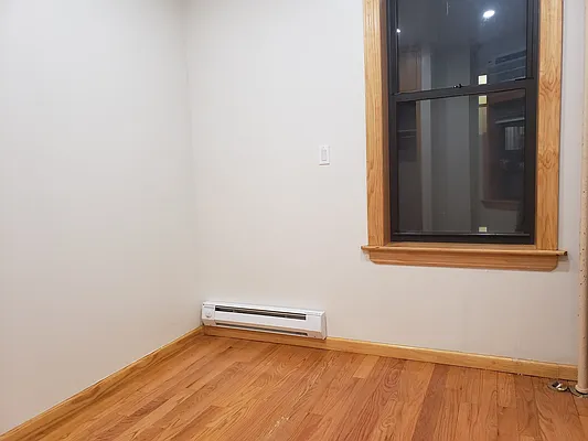 Rented by Metropolitan Property Group | media 7