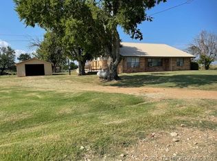 7869 E Stallings Rd, Milburn, OK 73450