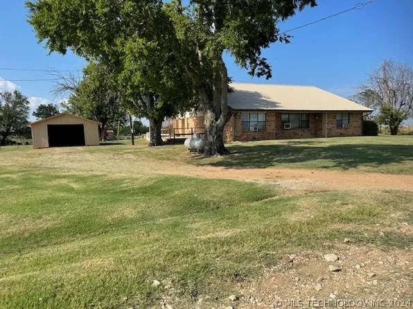 7869 E Stallings Rd, Milburn, OK 73450