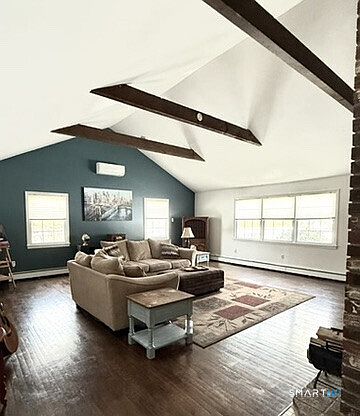 3rd image of 311 Isinglass Road