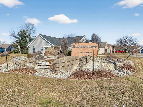 5th image of 1838 Hunters Cove Cir