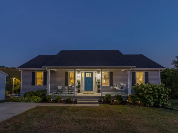 165 Hilltop Dr, Winchester, KY 40391