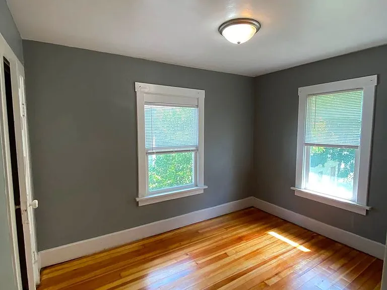 2209 Farnam St — Photo 6