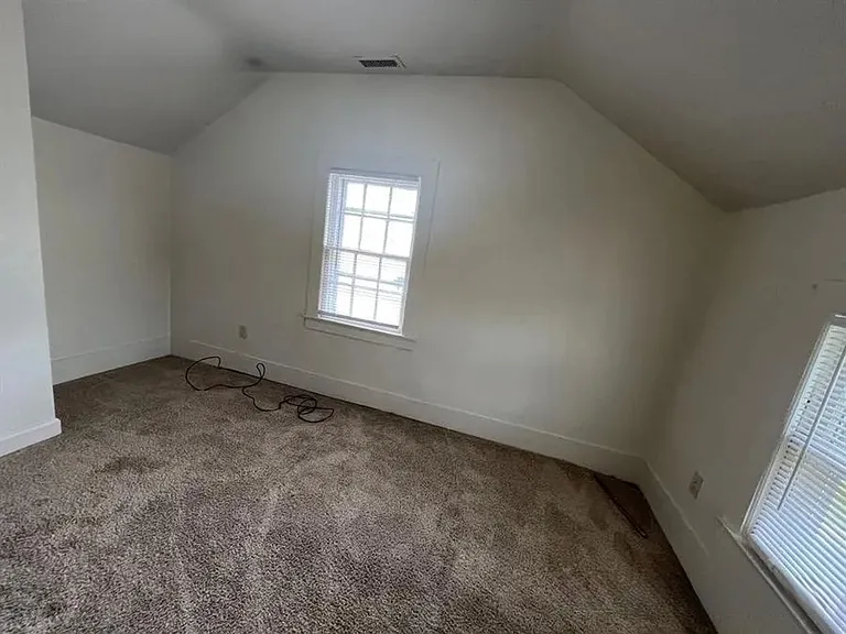 501 W Forest Ave — Photo 9
