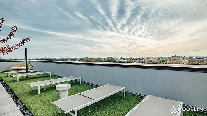 Rented by Nooklyn NYC LLC | media 53