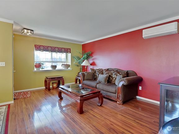4th image of 5727 S Gove Street