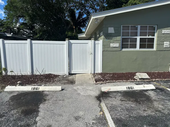 1861 NE 161st St, North Miami Beach, FL 33162