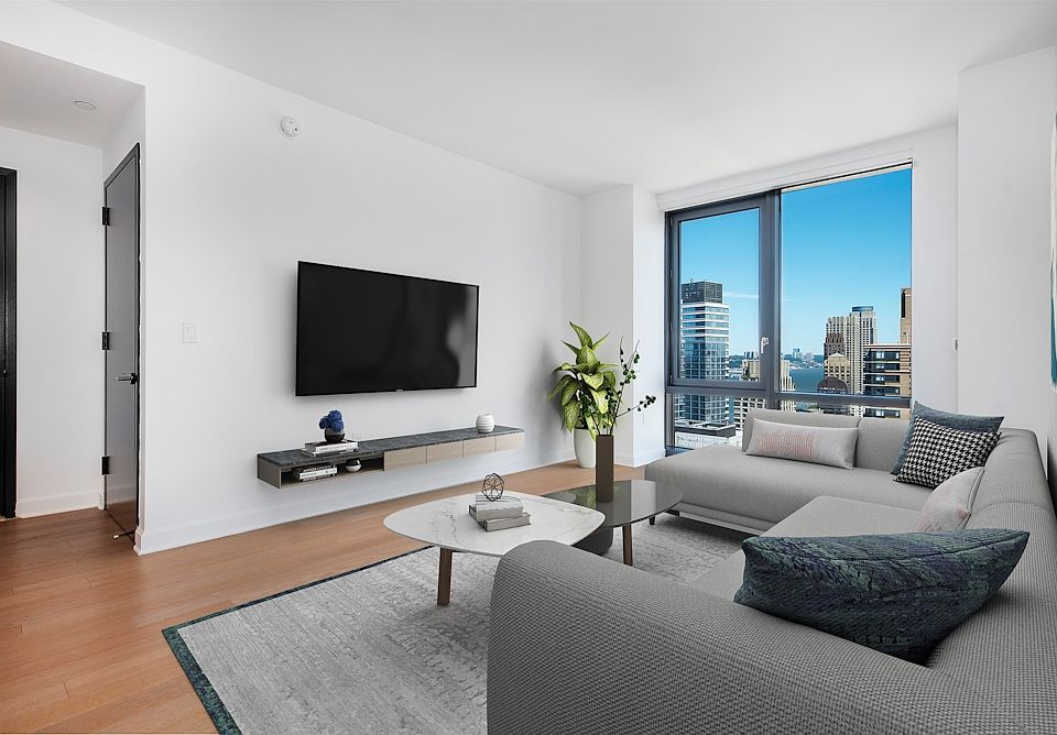1st image of 21 W End Ave Penthouse 1