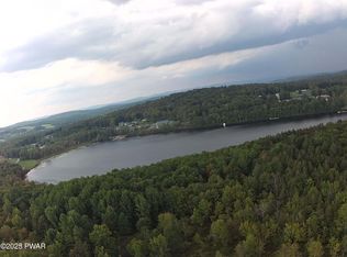0B Creamton Dr, Lake Como, PA 18437