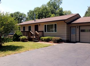 67 Shady Creek Rd, Rochester, NY 14623