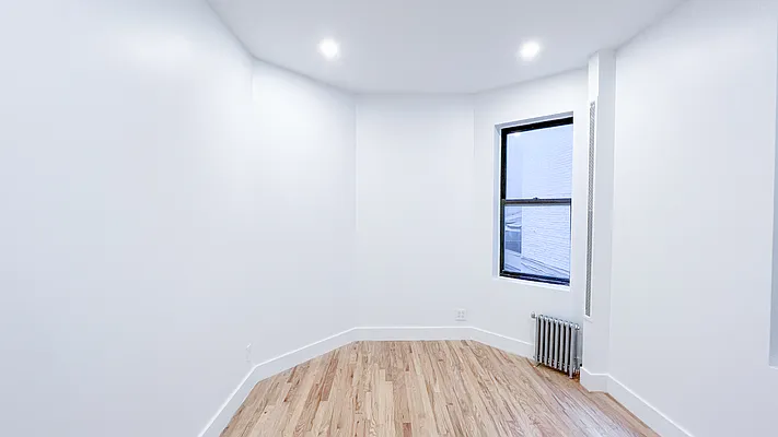 Rented by Brighton Management | media 7