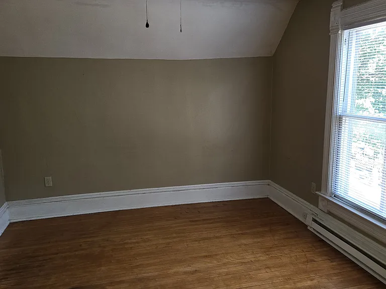502 Pearl St #2 — Photo 4