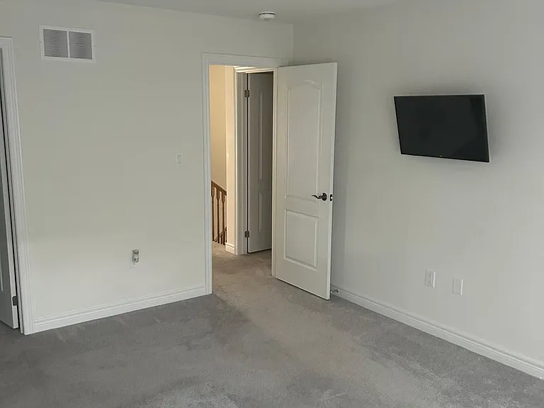 166 Deerpath Dr #13 — Photo 10