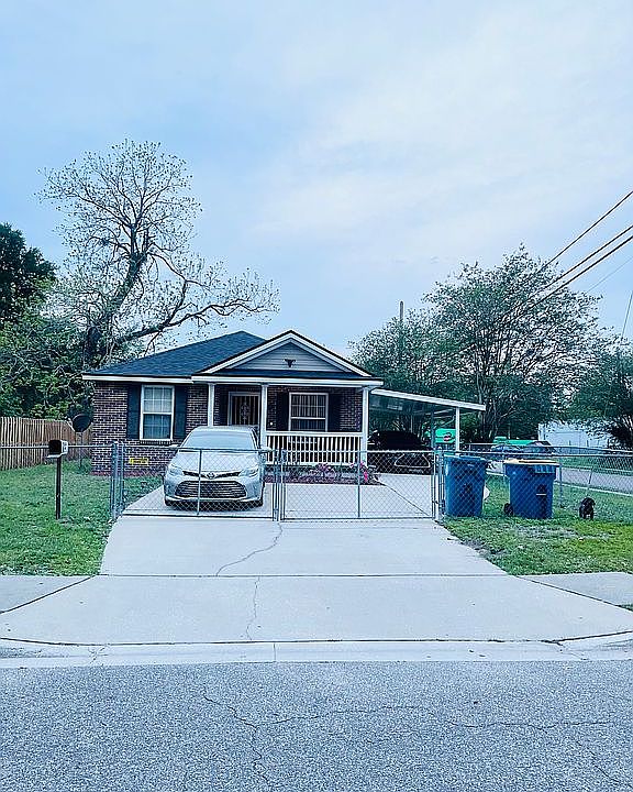 2nd image of 5664 Paris Ave