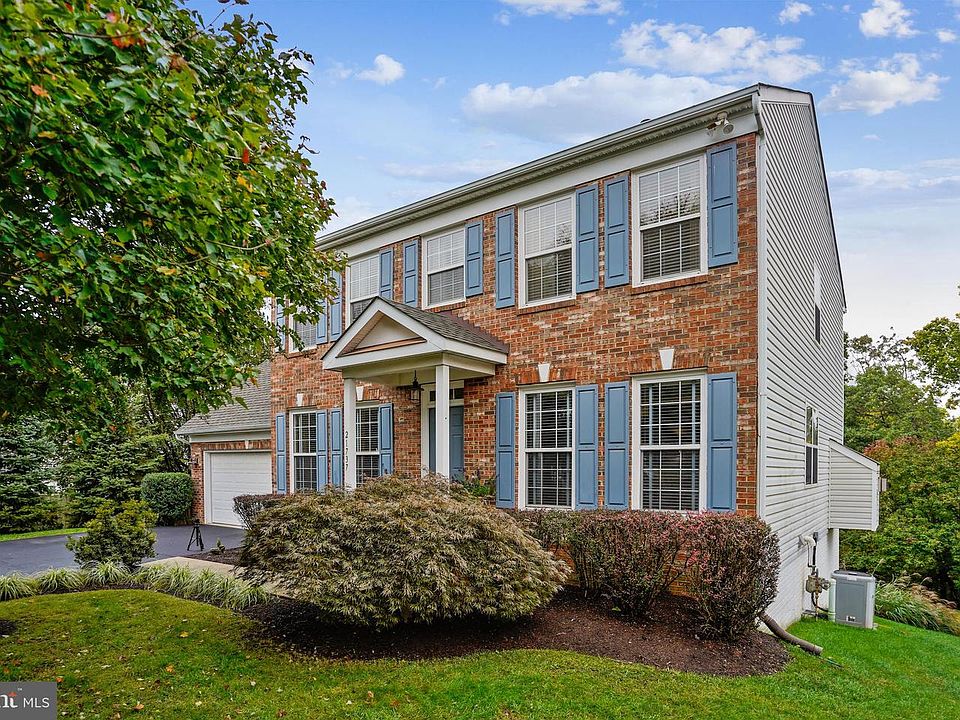1st image of 21737 Blossom Dr